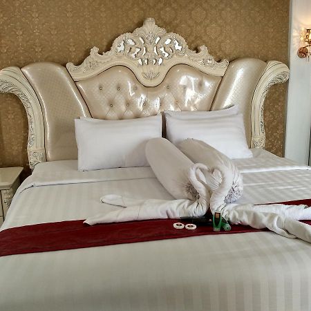 Grand Indobaru Hotel Selatpanjang Екстериор снимка