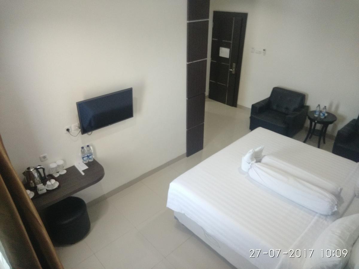 Grand Indobaru Hotel Selatpanjang Екстериор снимка