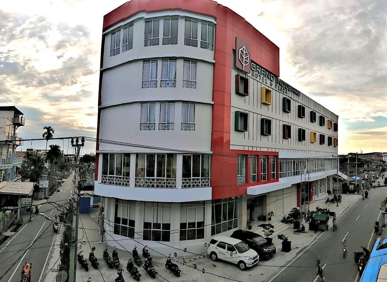 Grand Indobaru Hotel Selatpanjang Екстериор снимка
