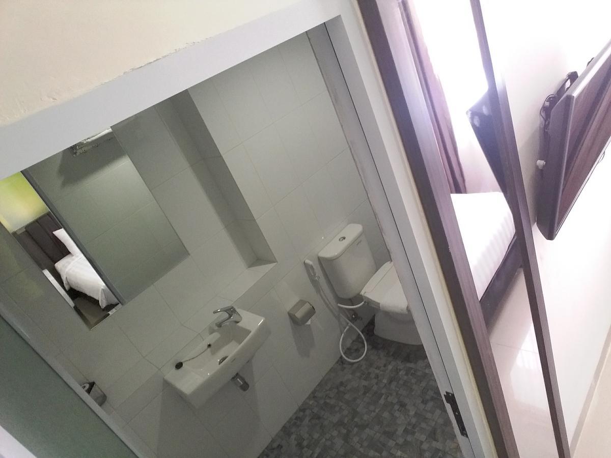 Grand Indobaru Hotel Selatpanjang Екстериор снимка