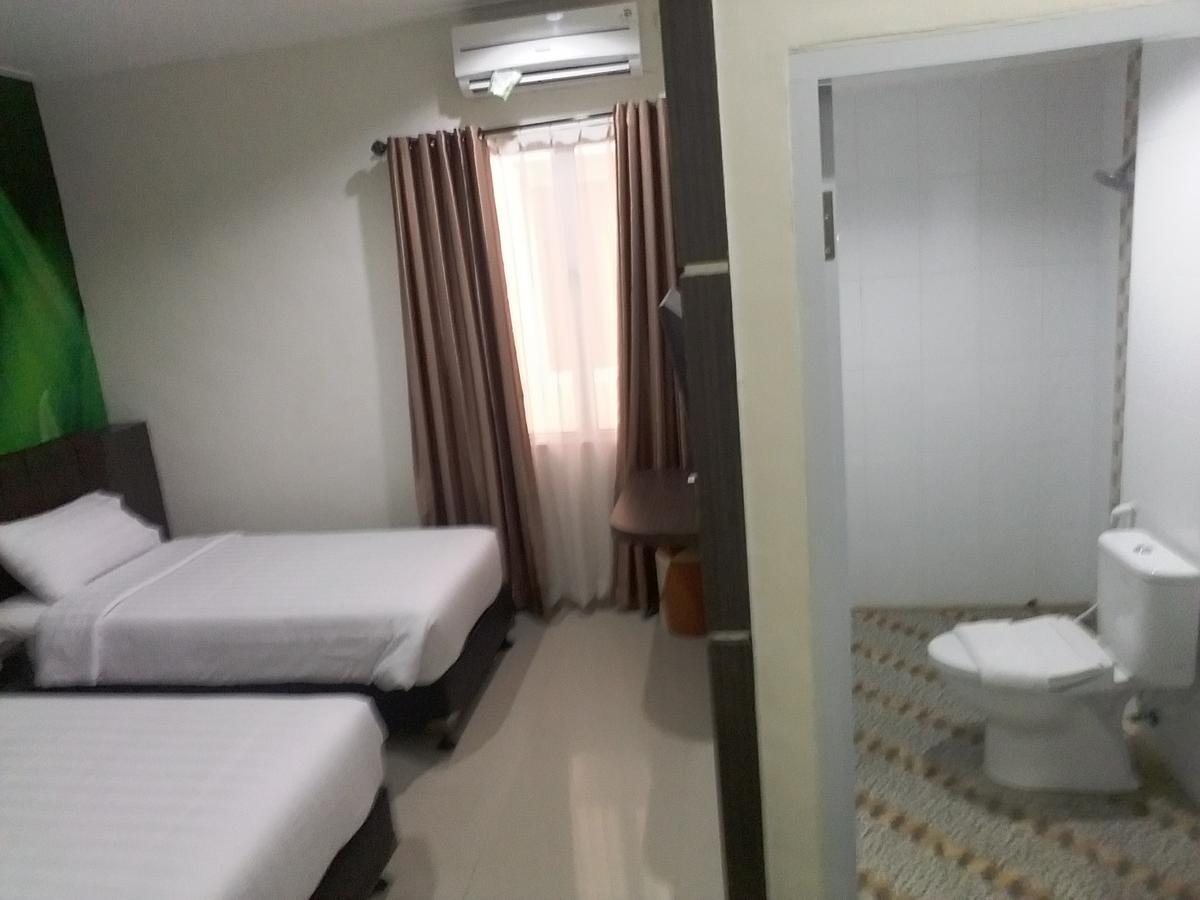 Grand Indobaru Hotel Selatpanjang Екстериор снимка