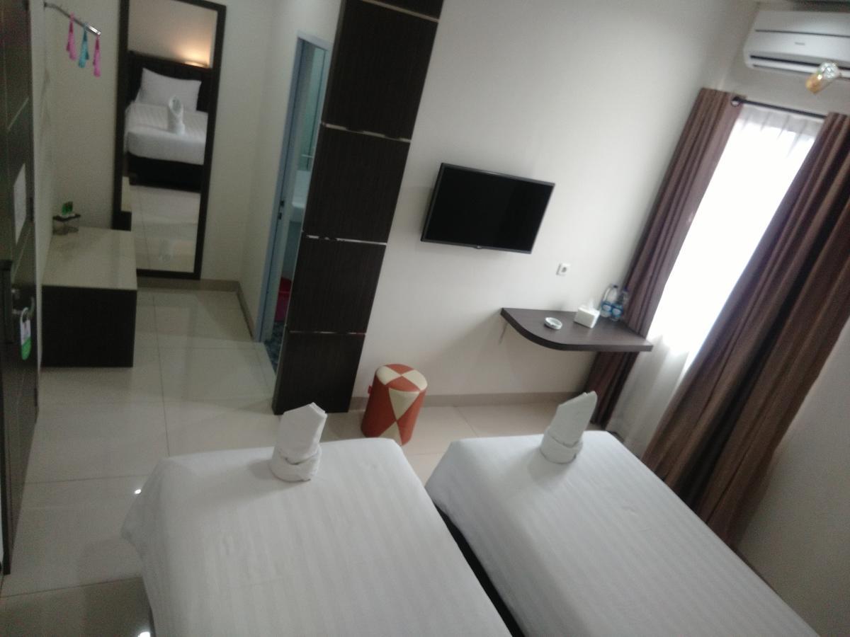 Grand Indobaru Hotel Selatpanjang Екстериор снимка