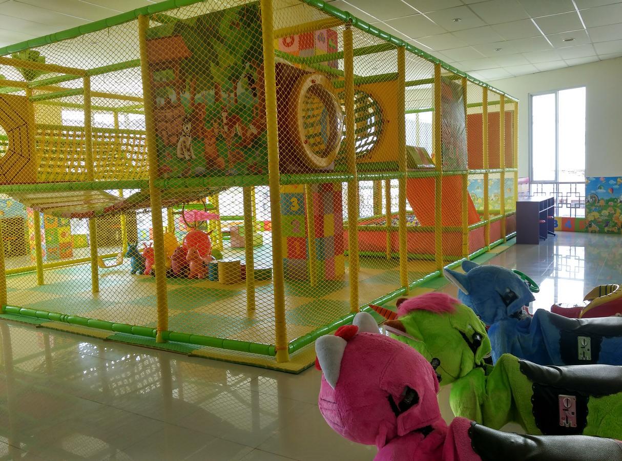 Grand Indobaru Hotel Selatpanjang Екстериор снимка